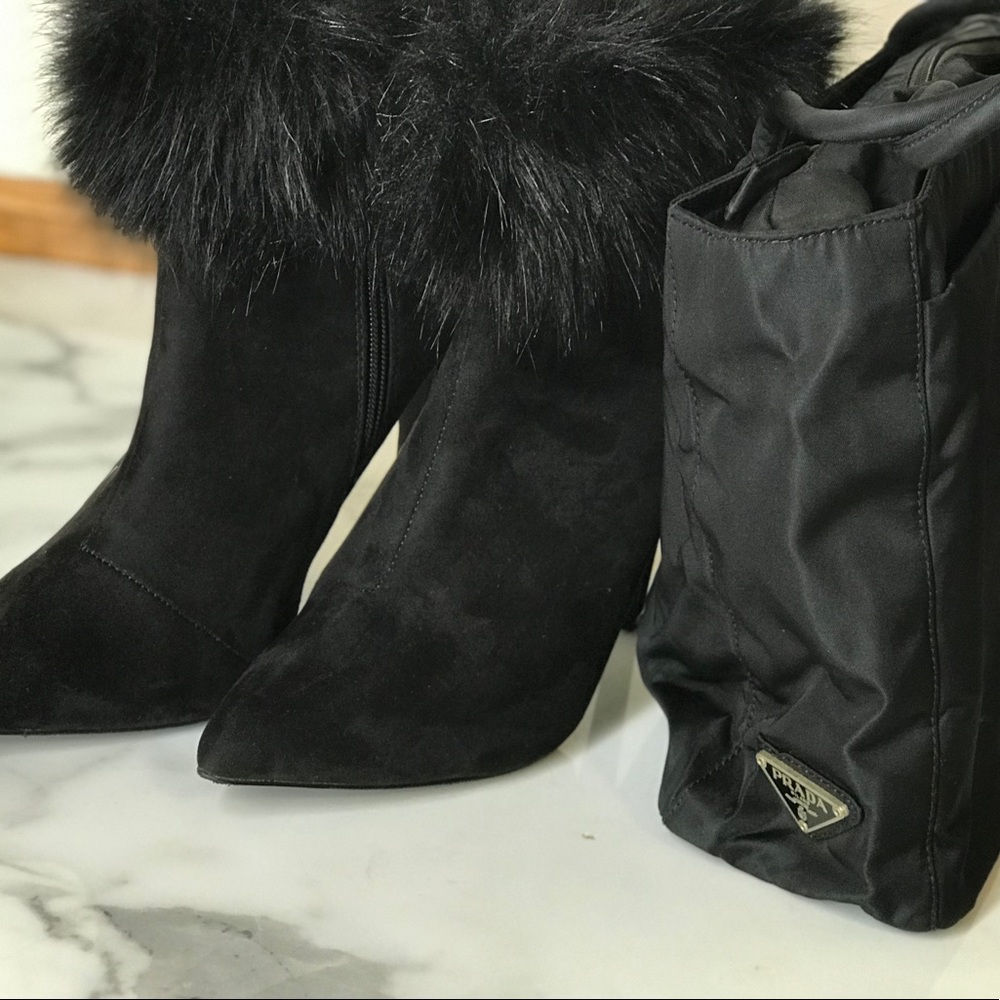Faux fur suede Booties